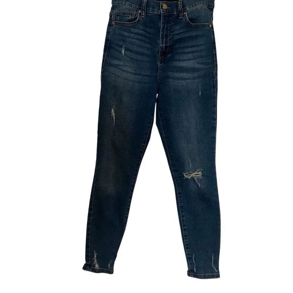 Kendall and Kylie ladies size 7/28 Jeans